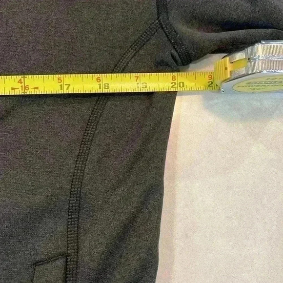 North Face Womens Sweatshirt Gray SP Pullover Hoodie Pockets Thumbholes Sporty - Picture 8 of 10